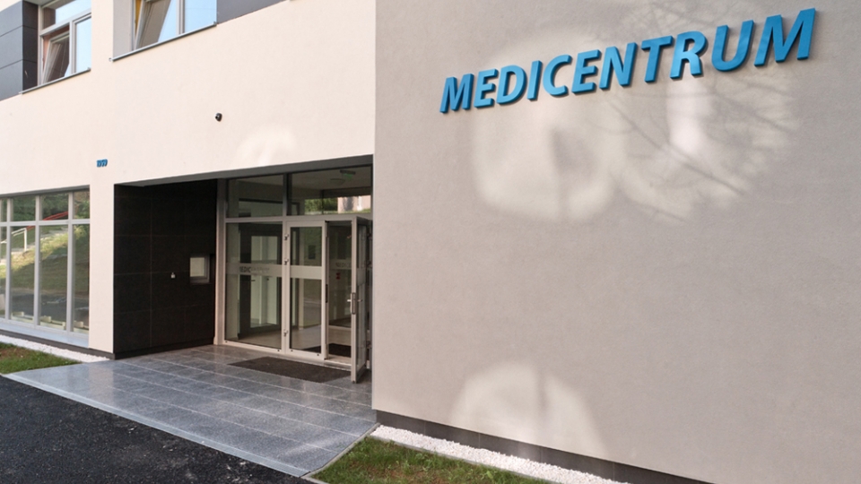 Medicentrum Exteriér   Pohľad Spredu